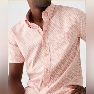 Faherty Men’s Shirt Stretch Playa Shirt Rose Fish Scale Small